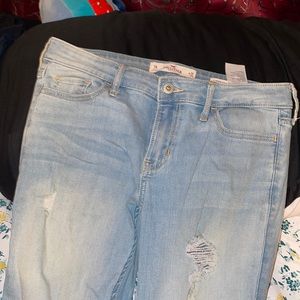 Women’s low rise skinny jeans